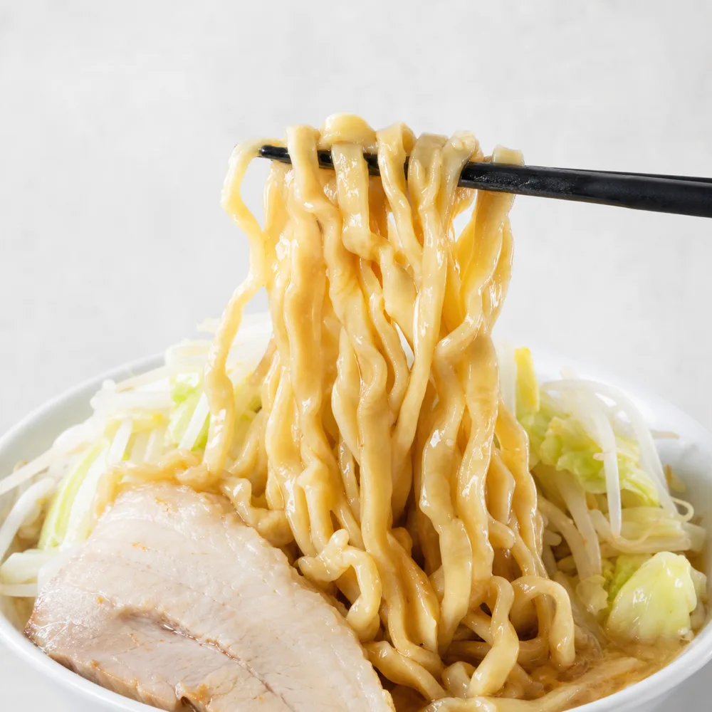 自家製極太麺のラーメン